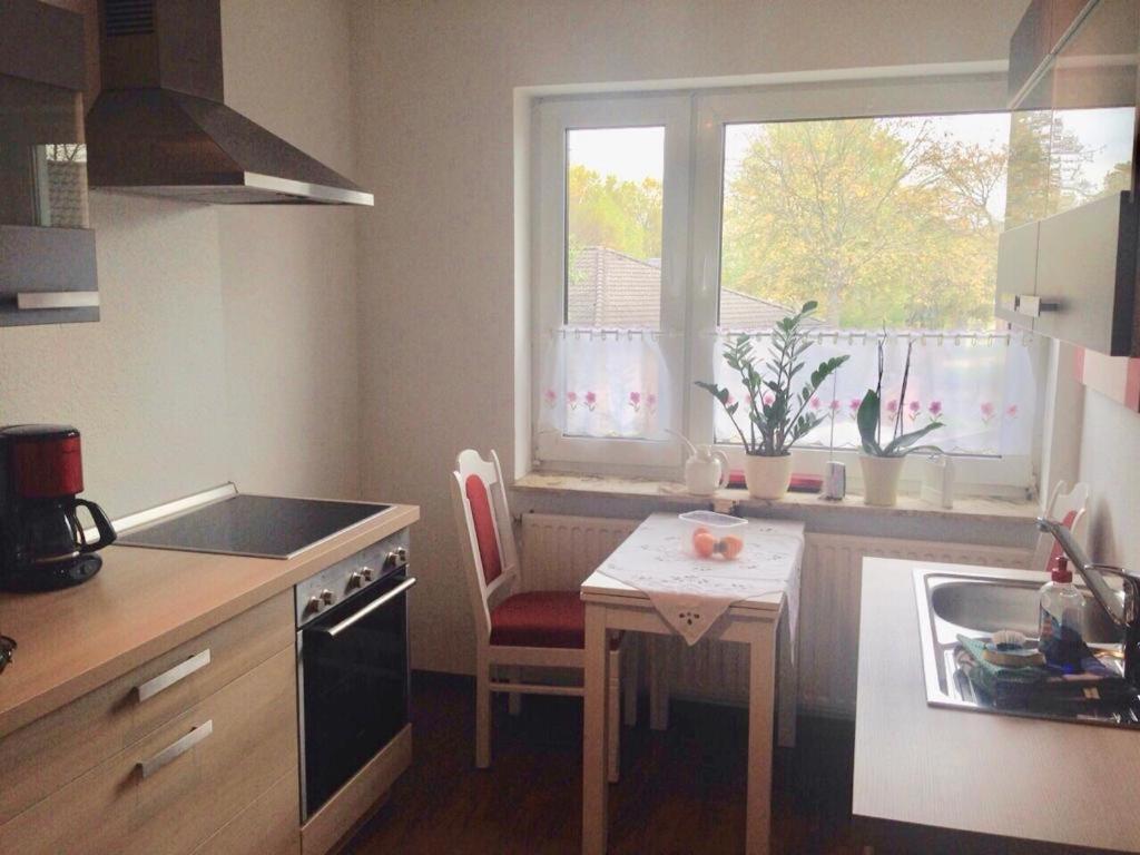 Ingrids Ferienwohnung Mit Balkon In Thiede Naehe See Залцгитер Екстериор снимка