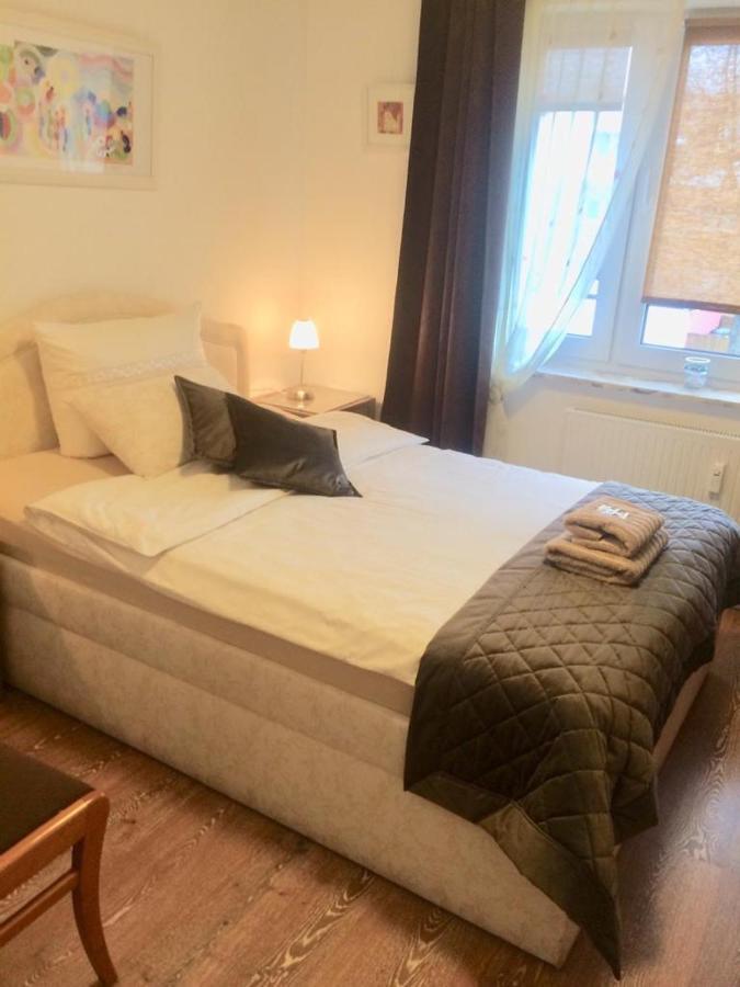 Ingrids Ferienwohnung Mit Balkon In Thiede Naehe See Залцгитер Екстериор снимка